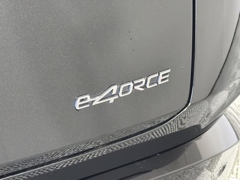 Used 2025 Nissan Ariya AWD image 29