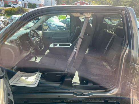 Used 2011 Chevrolet Silverado 1500 W/T w/ LS Package AWD/4WD image 23