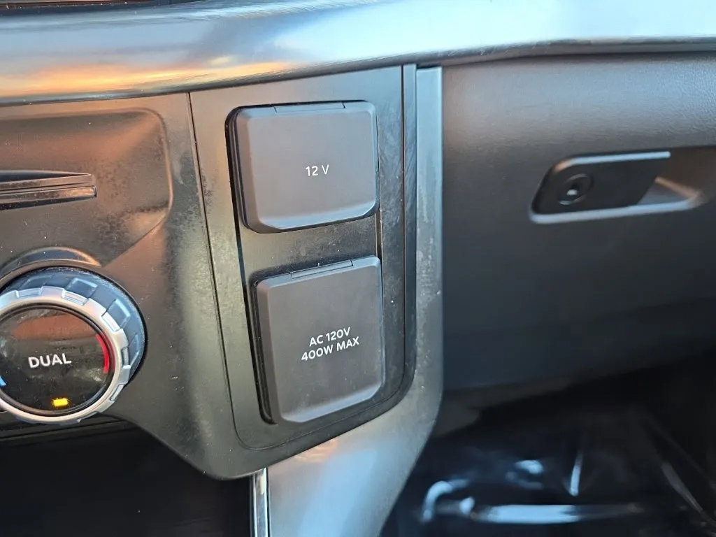 Used 2023 Ford F150 Lariat w/ Equipment Group 502A High AWD/4WD image 36