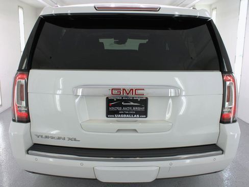 Used 2020 GMC Yukon XL Denali w/ Denali Ultimate Package image 8