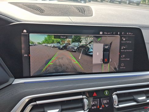 Used 2021 BMW X7 xDrive40i w/ M Sport Package AWD/4WD image 19