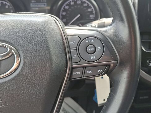 Used 2024 Toyota Camry SE FWD image 21