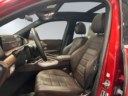 Used 2022 Mercedes-Benz GLS 450 4MATIC image 11