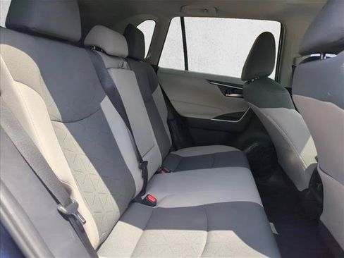 Certified 2025 Toyota RAV4 XLE w/ Convenience Package FWD image 29