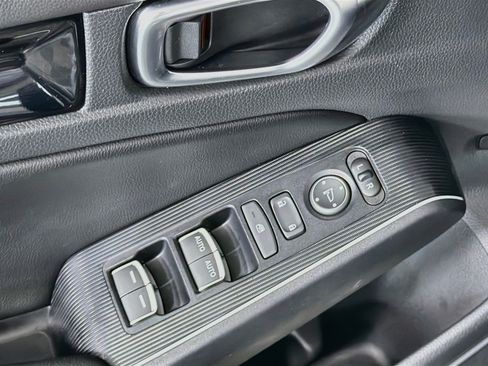 Used 2025 Honda Civic Sport image 12