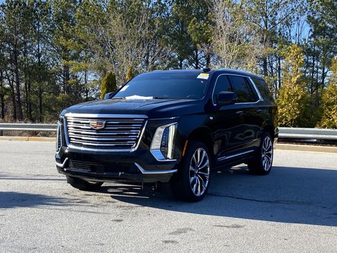 Used 2026 Cadillac Escalade Platinum Luxury image 6