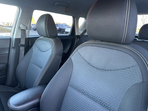 Used 2016 Kia Soul + image 16
