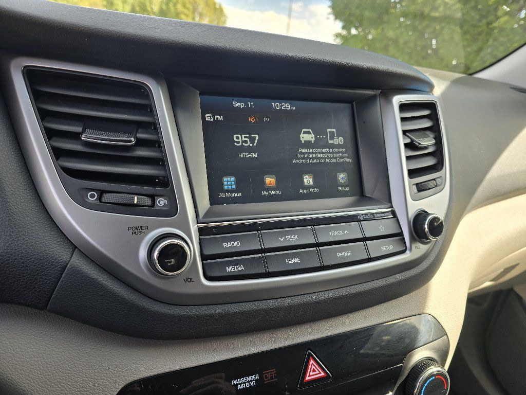Used 2018 Hyundai Tucson SEL AWD/4WD image 25