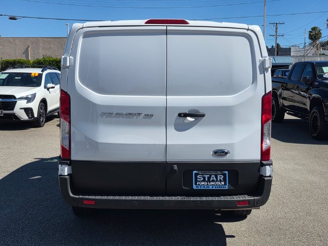 Used 2025 Ford Transit 150 Low Roof RWD image 5