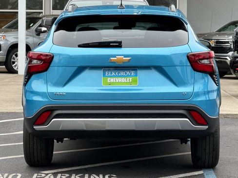 New 2026 Chevrolet Trax LT w/ Driver Confidence Package image 4