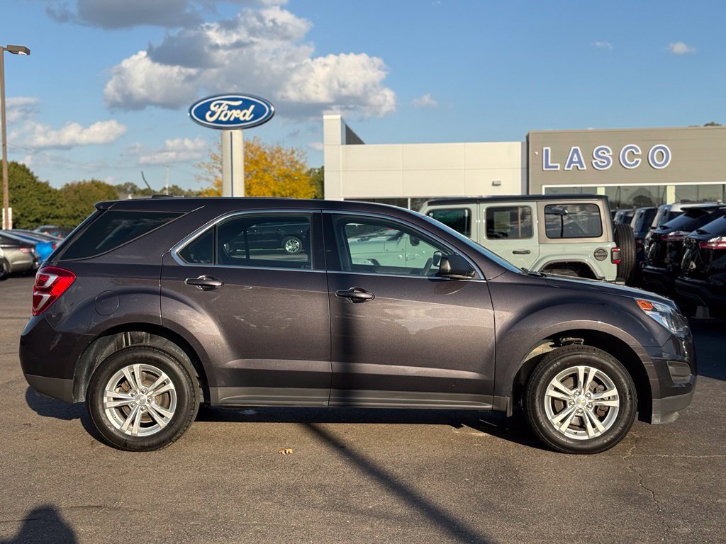 Used 2016 Chevrolet Equinox LS AWD/4WD image 29