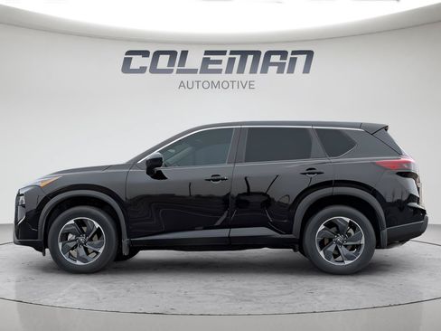 Certified 2026 Nissan Rogue SV AWD/4WD image 6