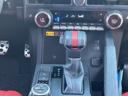 Used 2025 Toyota Tacoma TRD Pro AWD/4WD image 23