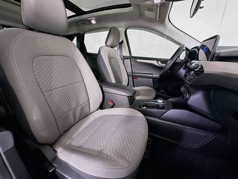 Certified 2021 Ford Escape SE w/ Convenience Package image 15