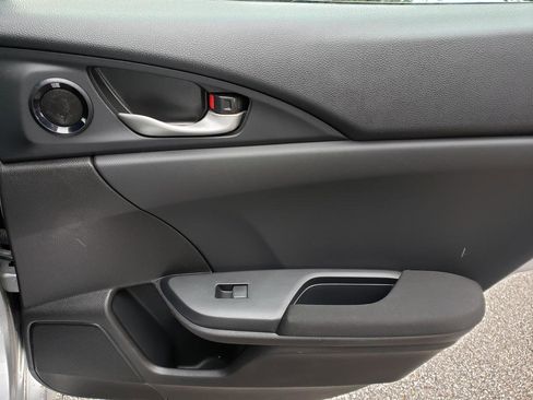 Used 2020 Honda Civic EX image 17