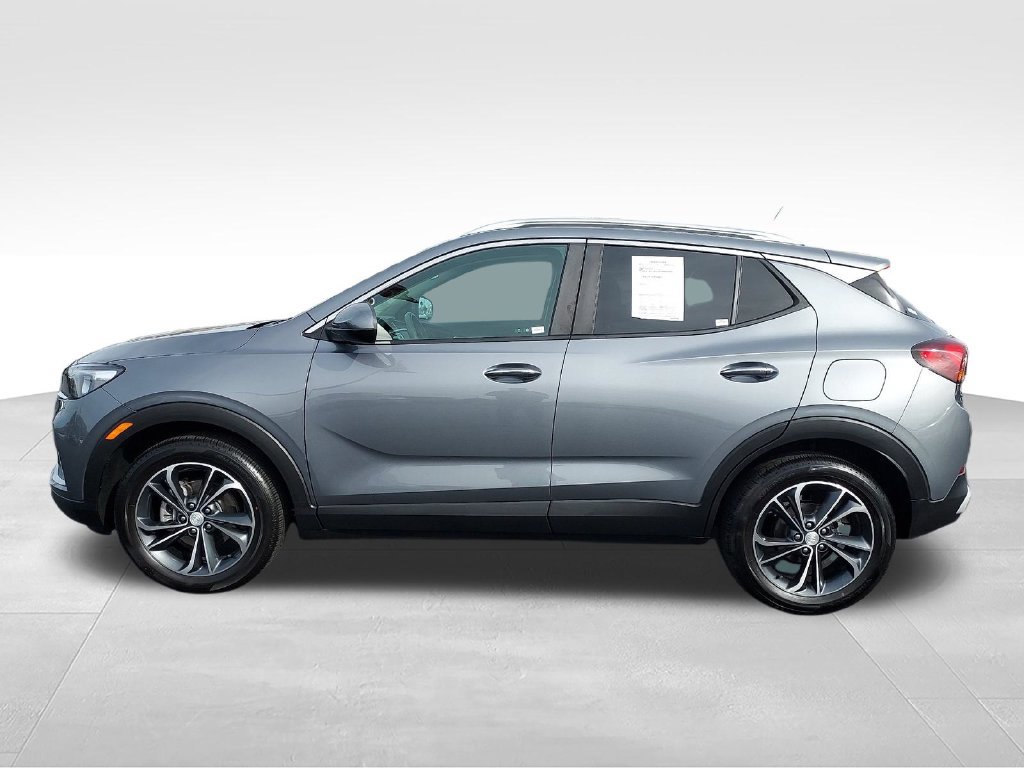 Used 2022 Buick Encore GX Select FWD image 2