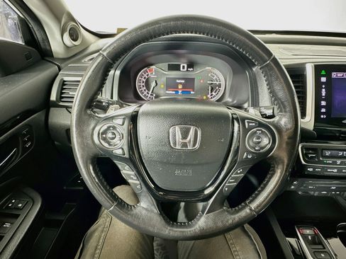 Used 2016 Honda Pilot Elite image 11