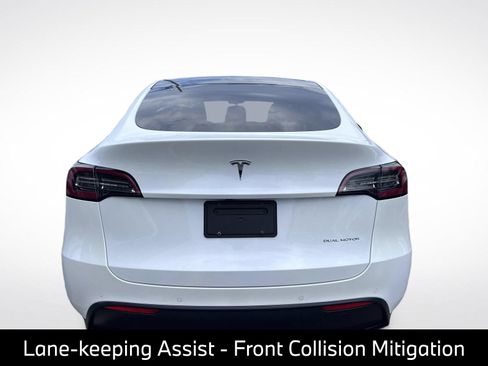 Used 2020 Tesla Model Y Long Range AWD/4WD image 10