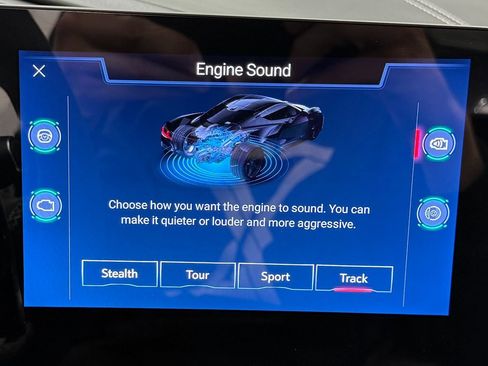 Used 2024 Chevrolet Corvette Stingray Premium Cpe w/ Stealth Interior Trim Package image 26