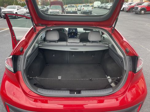 Used 2020 Hyundai Ioniq SEL image 23