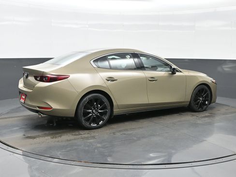 Used 2024 MAZDA MAZDA3 s image 6