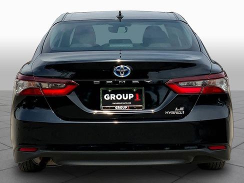 Used 2024 Toyota Camry LE image 5