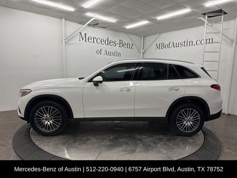 Certified 2026 Mercedes-Benz GLC 300 GLC 300 image 4