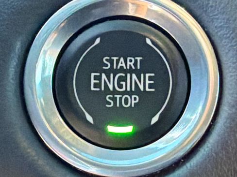 Used 2023 GMC Yukon Denali Ultimate image 37