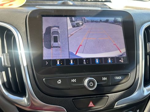 Used 2020 Chevrolet Equinox Premier AWD/4WD image 24