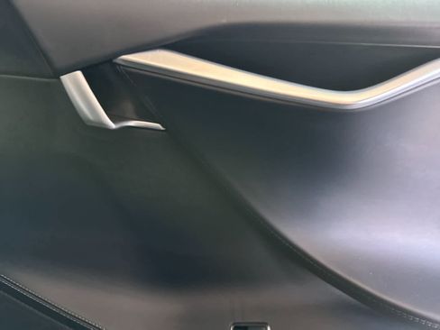 Used 2017 Tesla Model S 75 RWD image 18