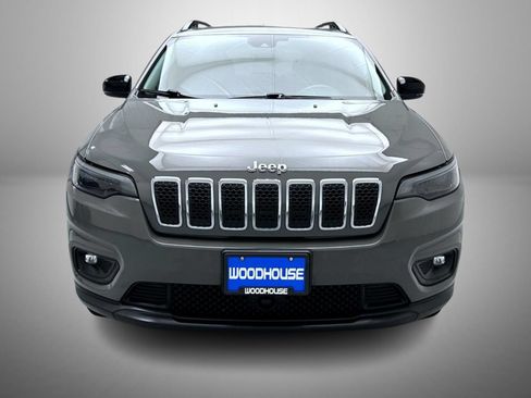 Used 2022 Jeep Cherokee Latitude Lux AWD/4WD image 2