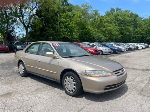Used 2001 Honda Accord LX image 3