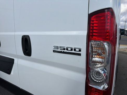 New 2026 RAM ProMaster 3500 w/ Convenience Group image 9