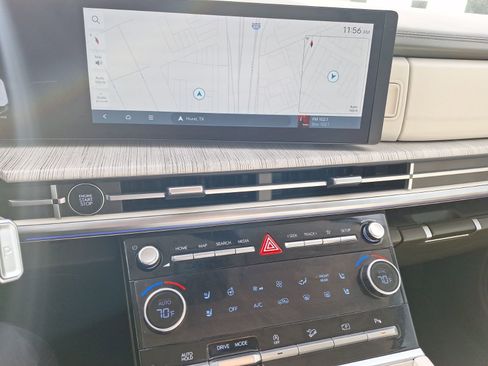 Used 2025 Hyundai Santa Fe Calligraphy image 28