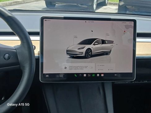 Used 2023 Tesla Model 3 Standard Range RWD image 23