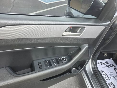 Used 2019 Hyundai Sonata SEL FWD image 11