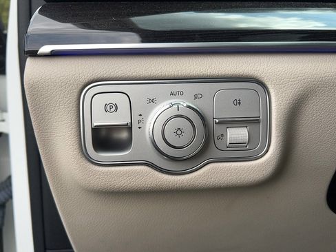 Used 2021 Mercedes-Benz GLE 350 image 13