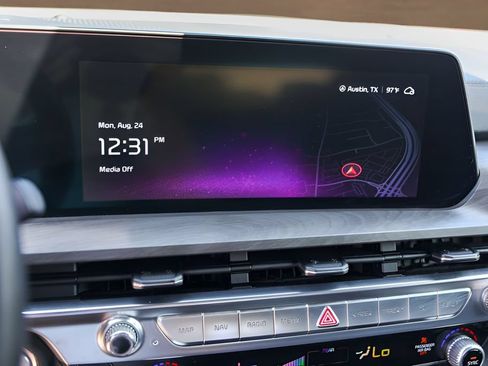 Used 2024 Kia Telluride SX X-Line AWD/4WD image 16