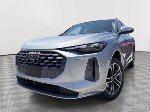 New 2026 Audi Q5 Premium AWD/4WD image 1