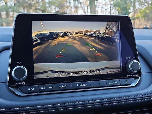 Certified 2025 Nissan Rogue S image 21