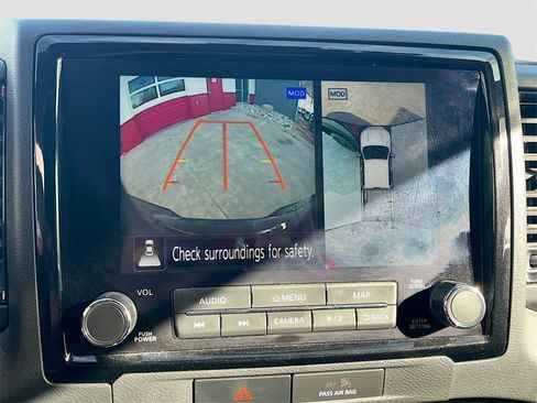 Used 2023 Nissan Frontier PRO-4X w/ Pro Convenience Package image 14