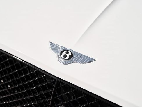 Used 2023 Bentley Continental GT Azure image 7