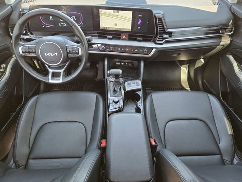 Certified 2025 Kia Sportage EX FWD image 5