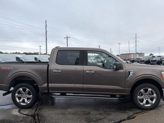 Used 2021 Ford F150 XLT w/ Equipment Group 302A High AWD/4WD image 4