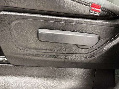 Used 2022 RAM 1500 Tradesman w/ Tradesman Group image 12