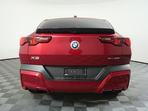 Certified 2024 BMW X2 xDrive28i image 4
