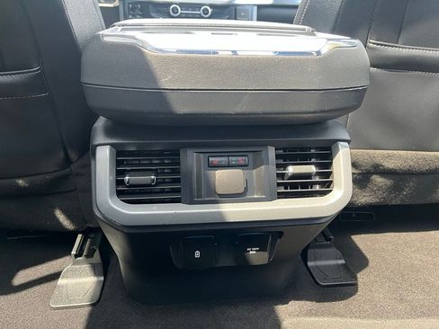 Used 2023 Ford F150 Lariat w/ Equipment Group 502A High AWD/4WD image 15