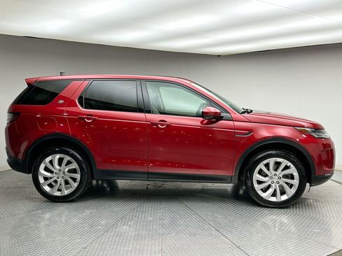 Used 2023 Land Rover Discovery Sport SE image 12