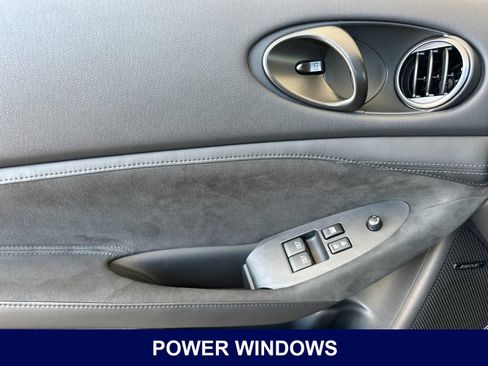 Used 2026 Nissan Z NISMO w/ Floor Mat Package RWD image 13