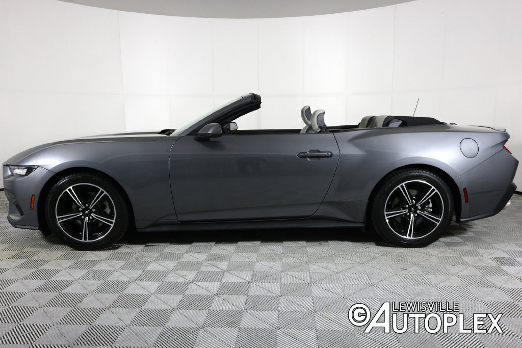 Used 2024 Ford Mustang Premium RWD image 13